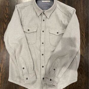 Outerknown Blanket Shirt button down in men’s large in heather grey